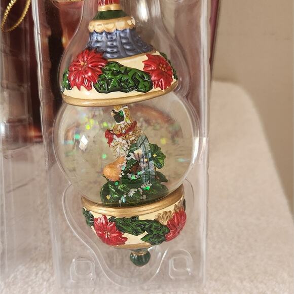 Vintage Kirkland Signature Small Christmas Water Globe Ornaments set of 4 - Picture 4 of 5